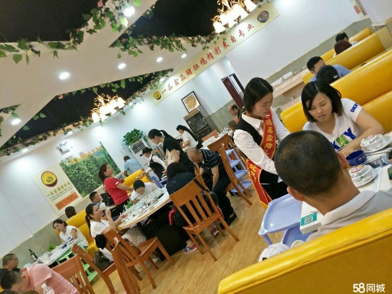 餐饮店太多忙不过来，考虑转让出去