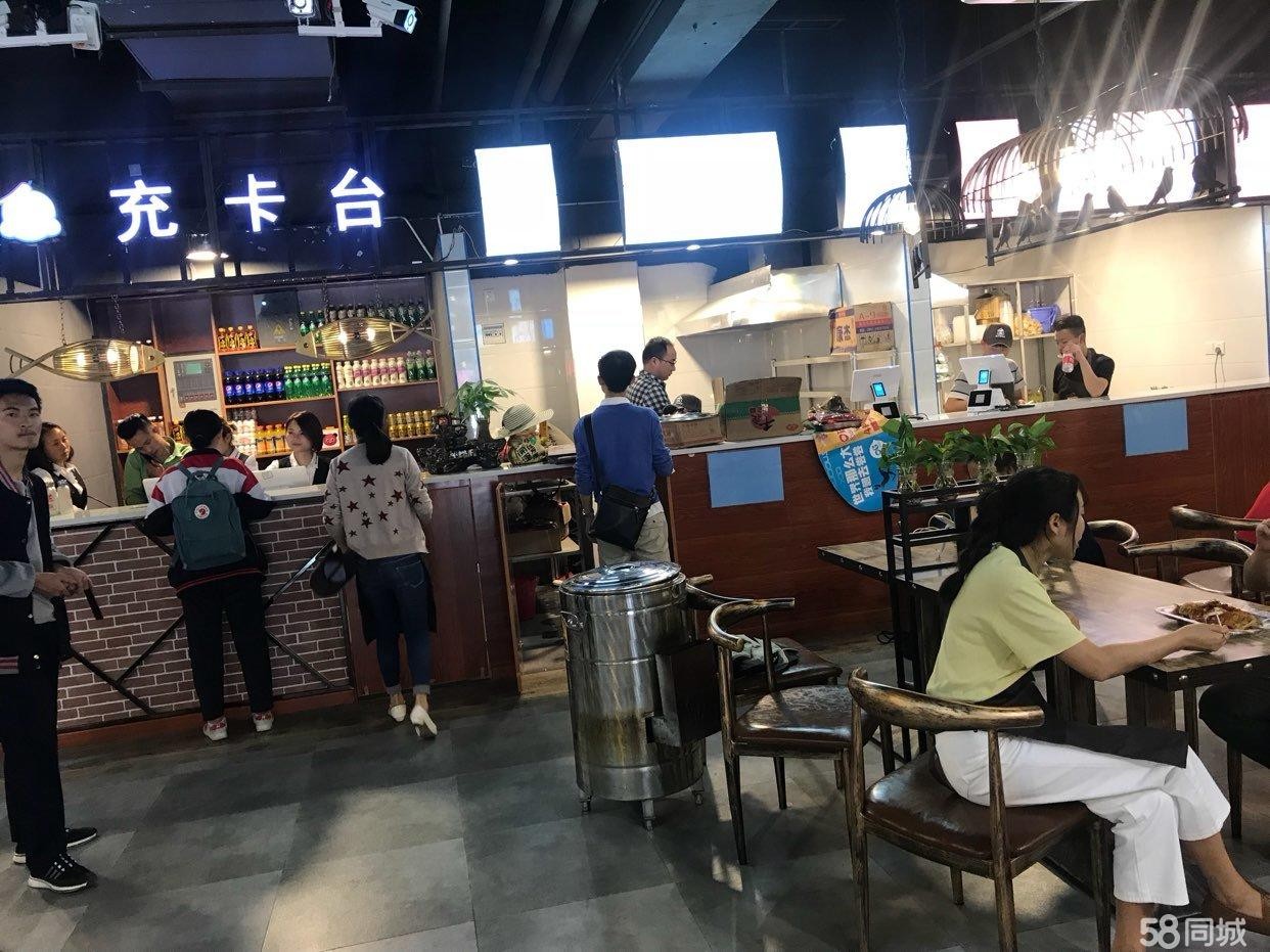 位于遵义繁华的商业街区  精装修 接手即可经营