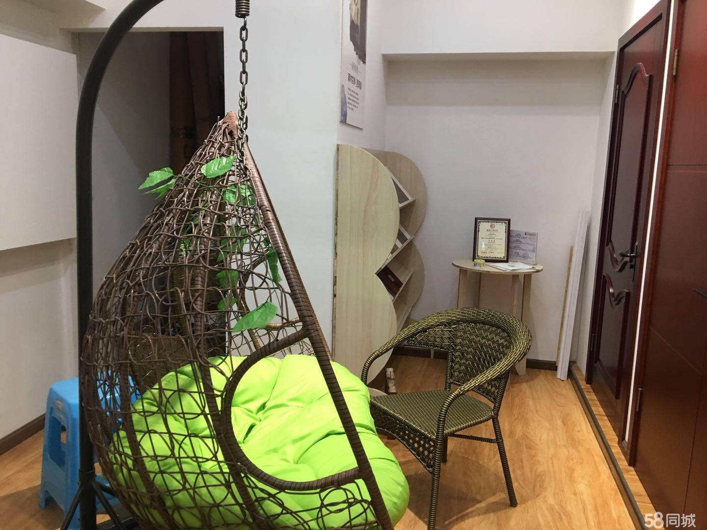 绥阳万丰国际王力静音木门转让 接受可经营，店内精装修