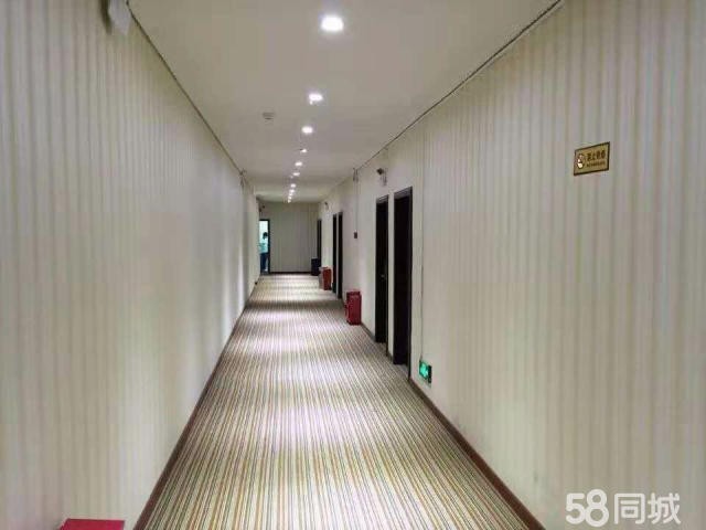 道真盈利酒店转让（带停车场）