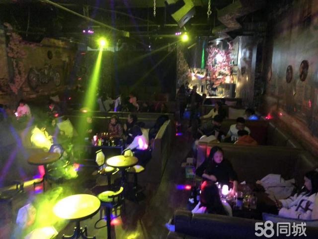  大学城酒吧转让（可谈合伙）