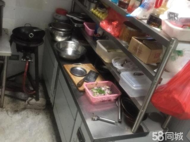 一味鲜纸上烤鱼门面转