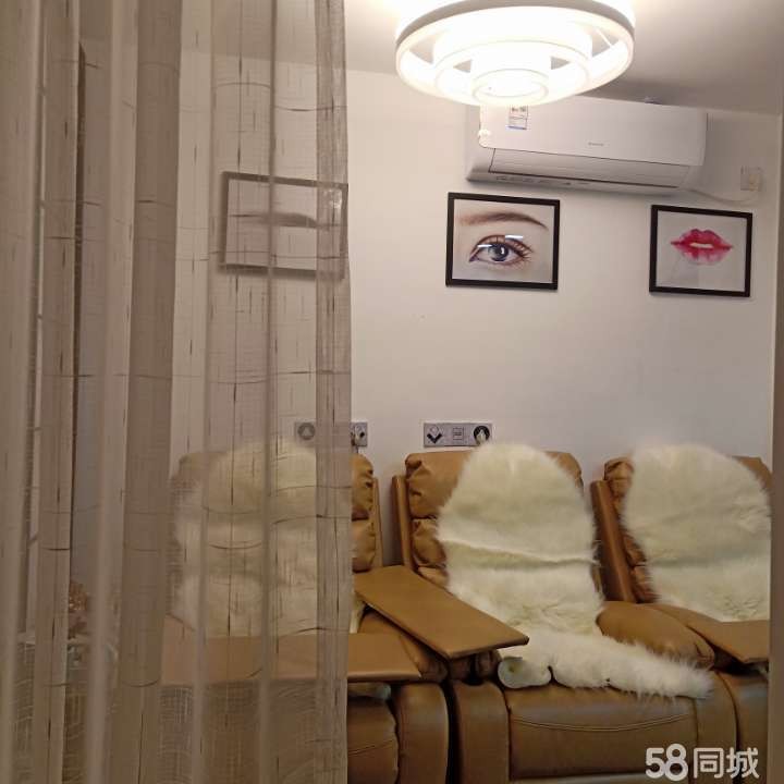 全转盈利美甲店，设备齐全稳定客源，接手即刻营业