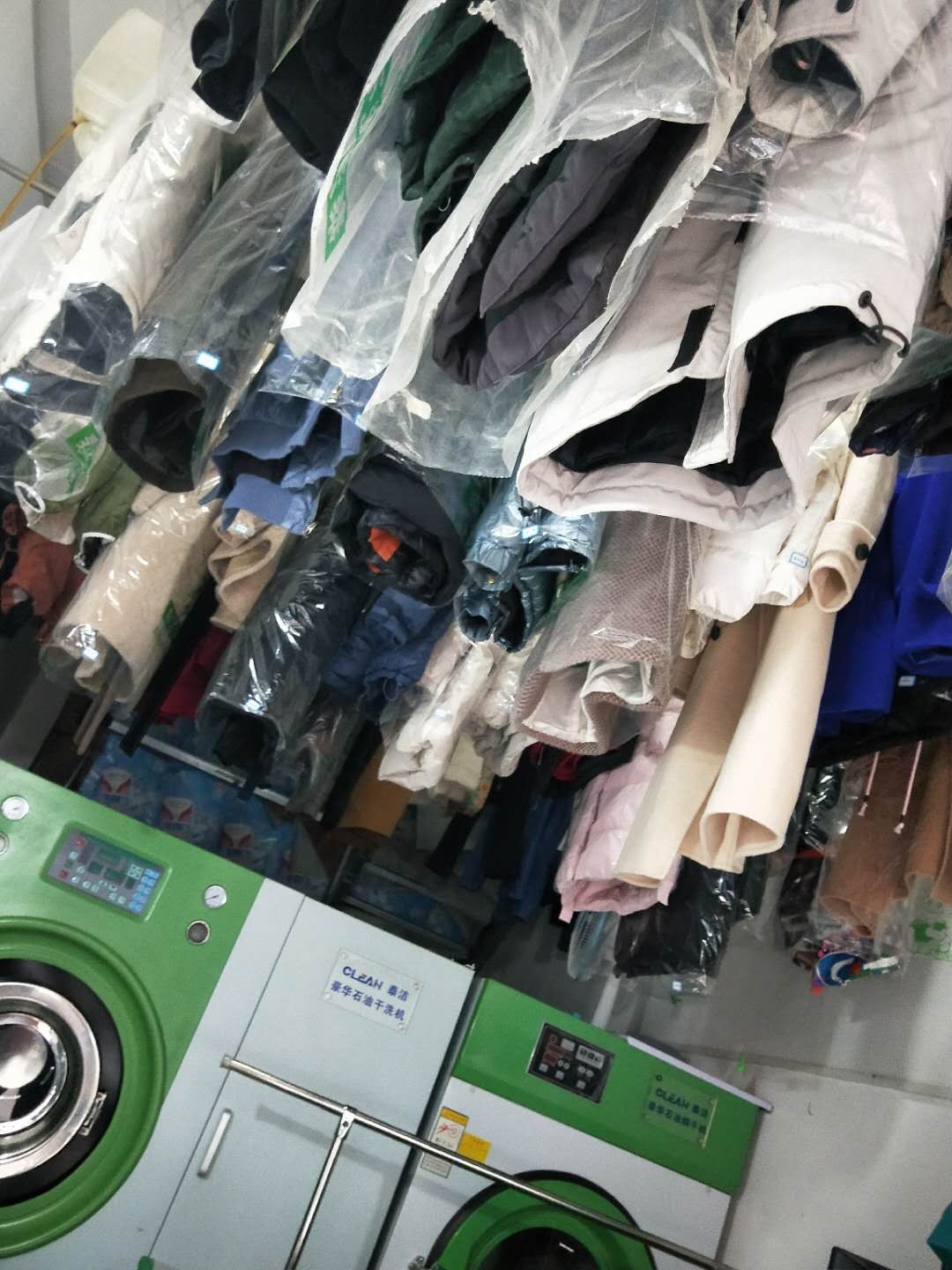 现盈利旺铺 忍痛转让