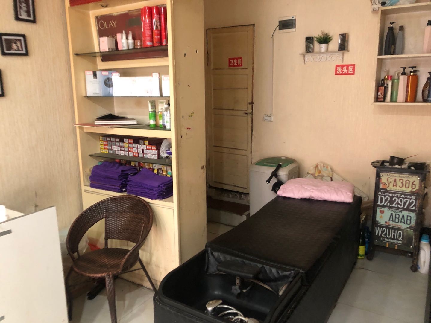 汇川区深圳路美发店低价转让