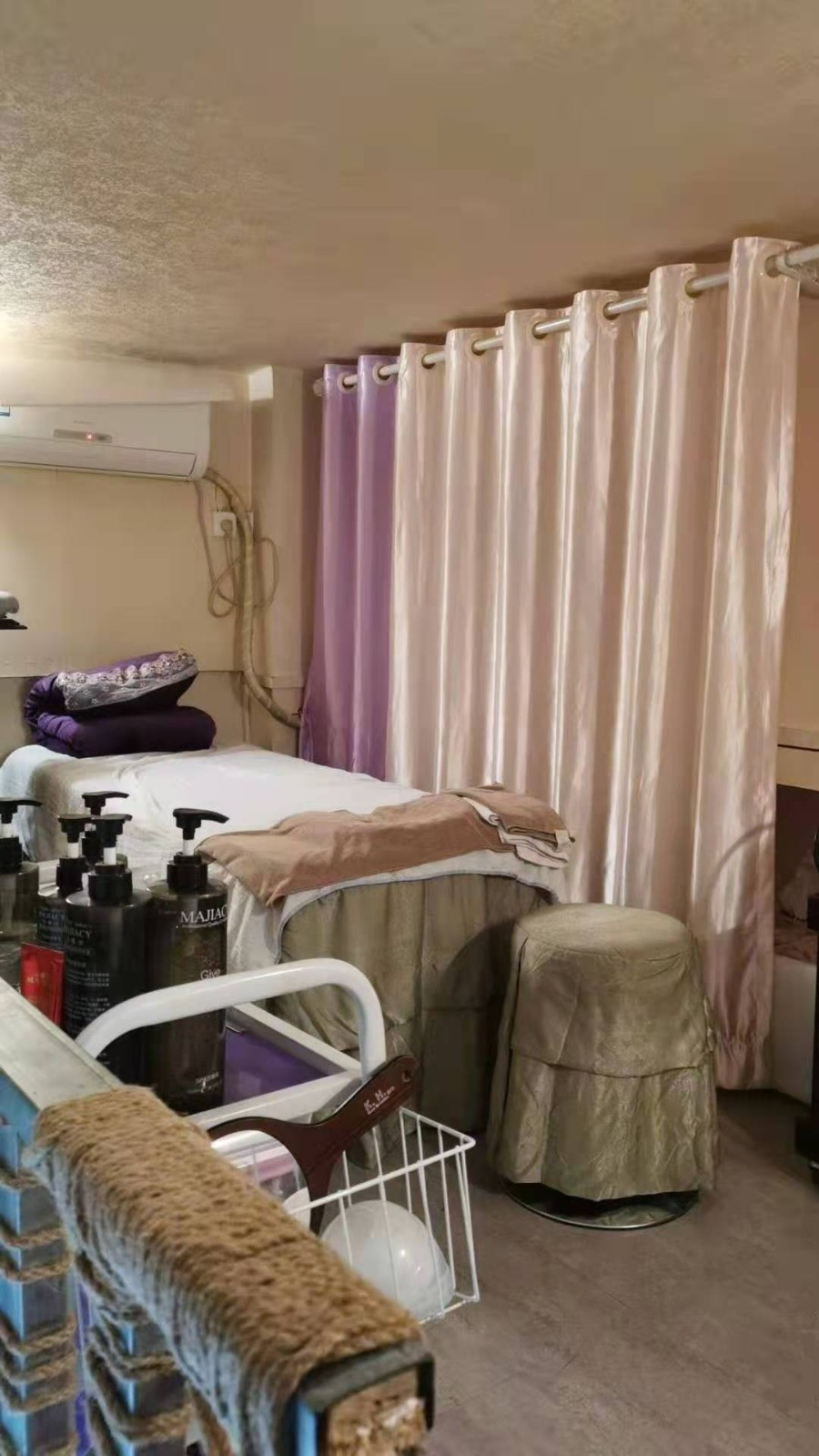 红花岗区海尔大道美甲店转让