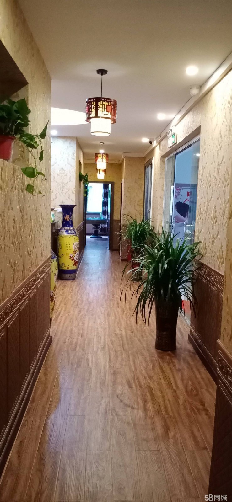 (转让)本店转让或承包，因合伙人原因转让