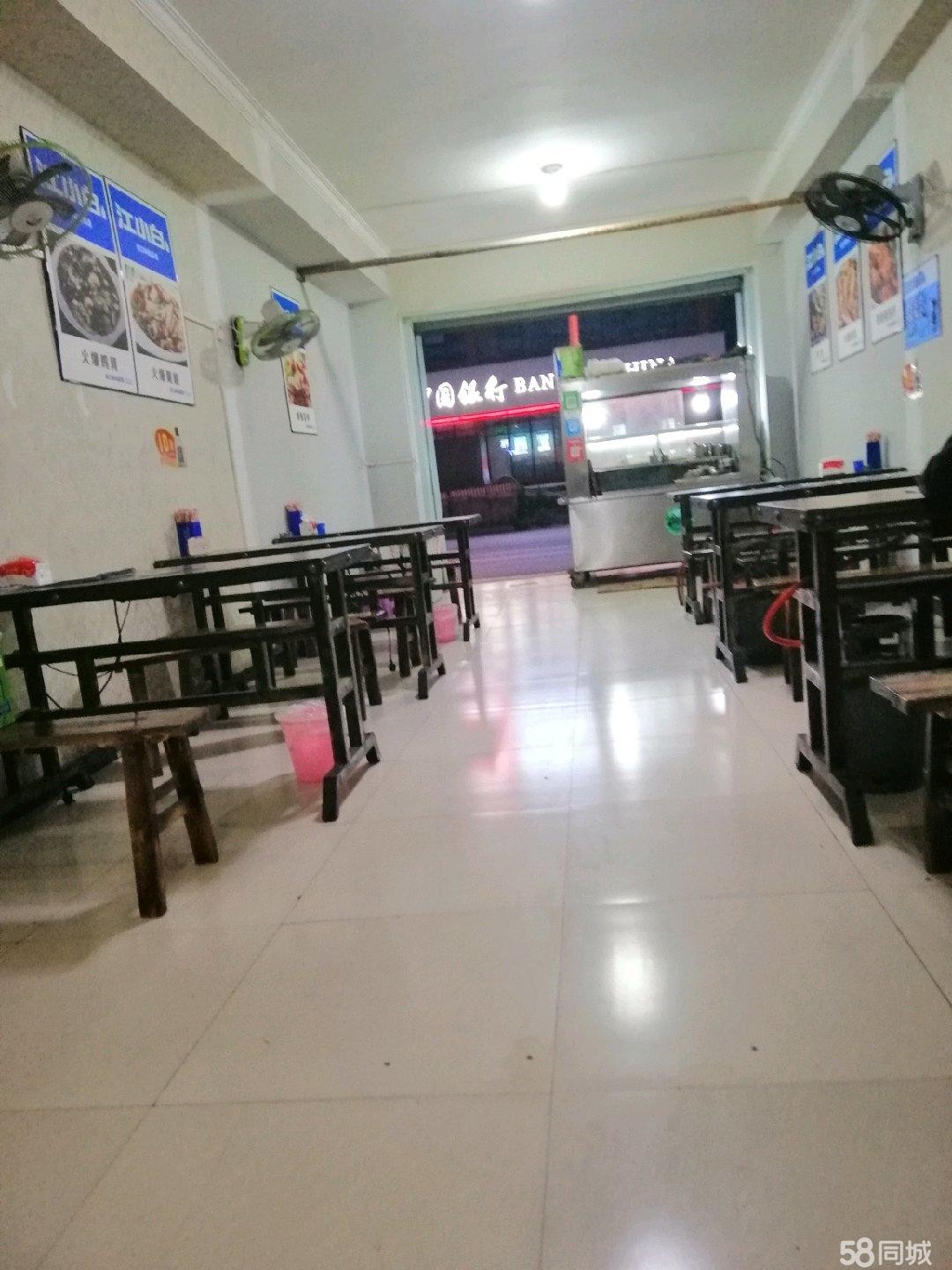 (转让l临街门面转让。人流量大，接手即可营业