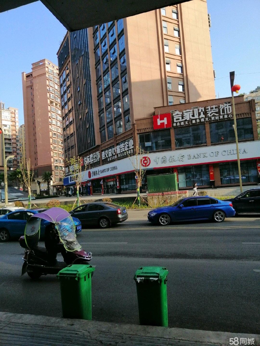 (转让l临街门面转让。人流量大，接手即可营业