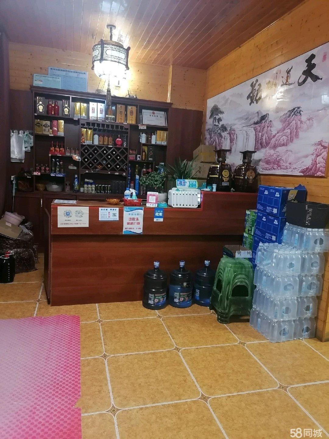 (转让)店面位置位于市政府旁，康兴医院旁人流量大，客源稳定