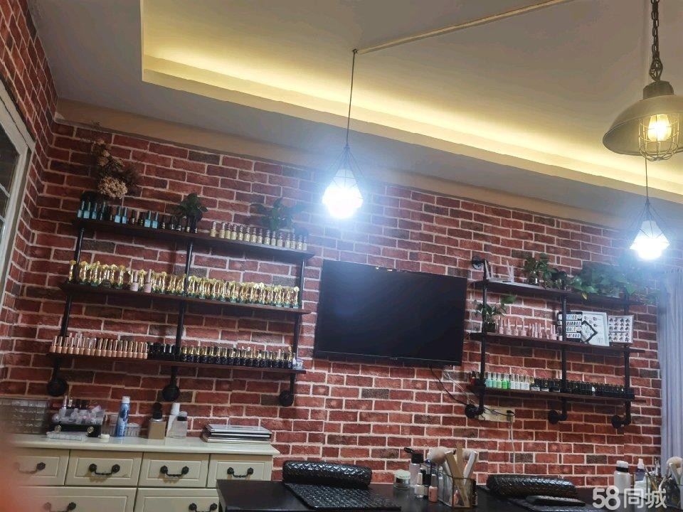 (转让)店已经开了两年,有稳定客户，美团每天平均客人5- 10个