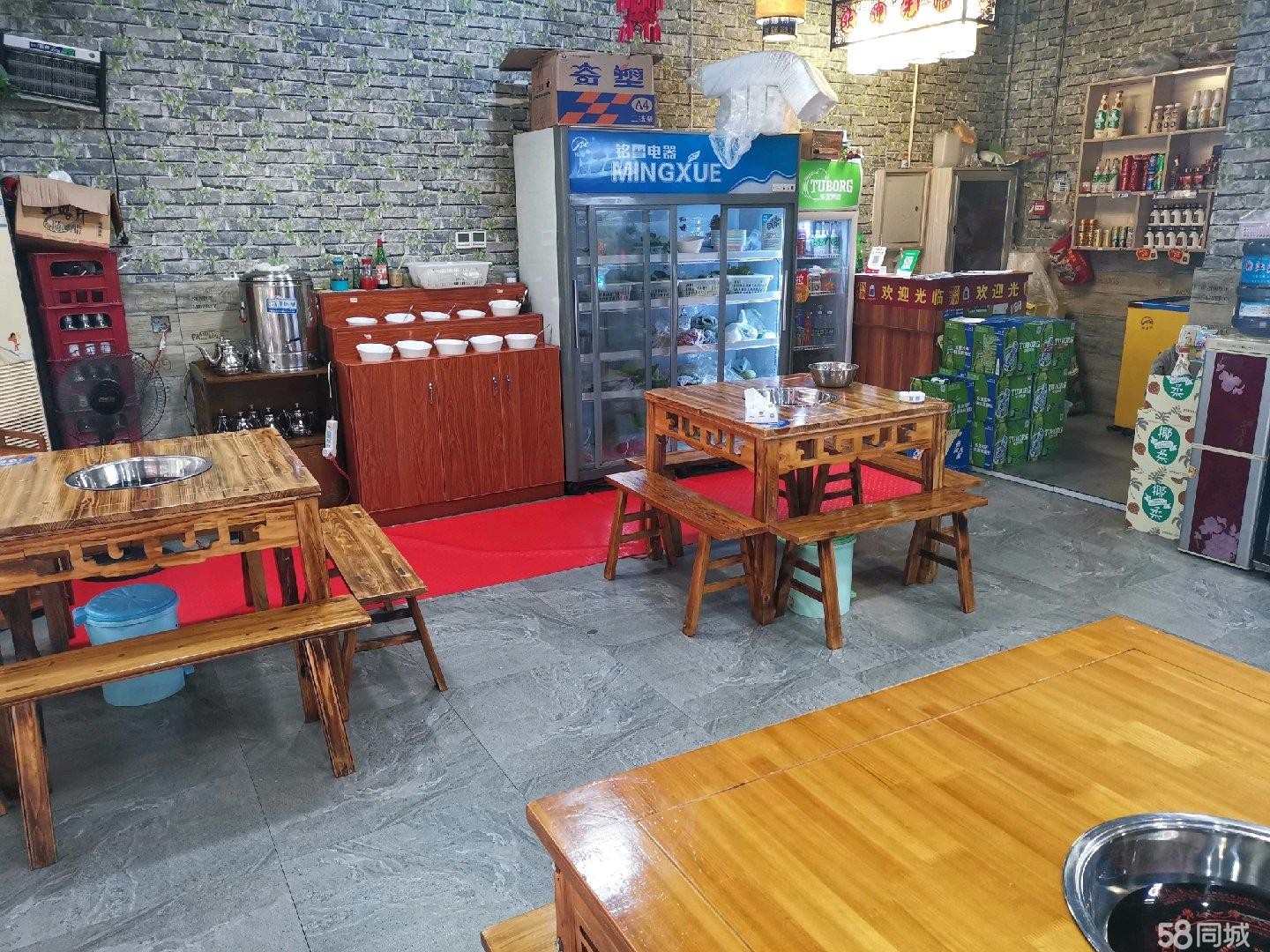 (转让)门面方正，人流量大，对面就是医学院，有需要的联系