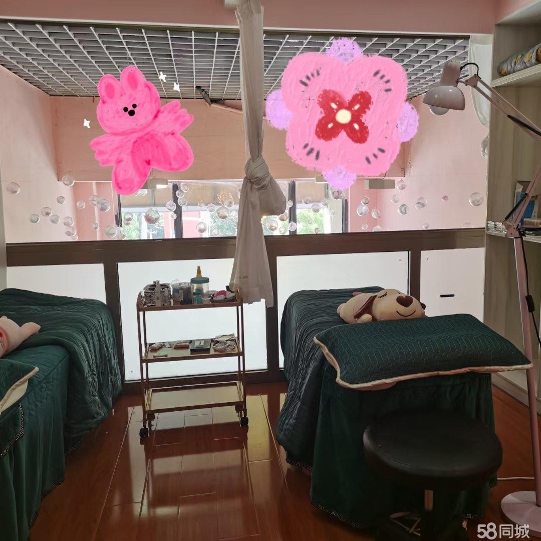 (转让)十四小学正对面美甲店转让，客源不愁。。