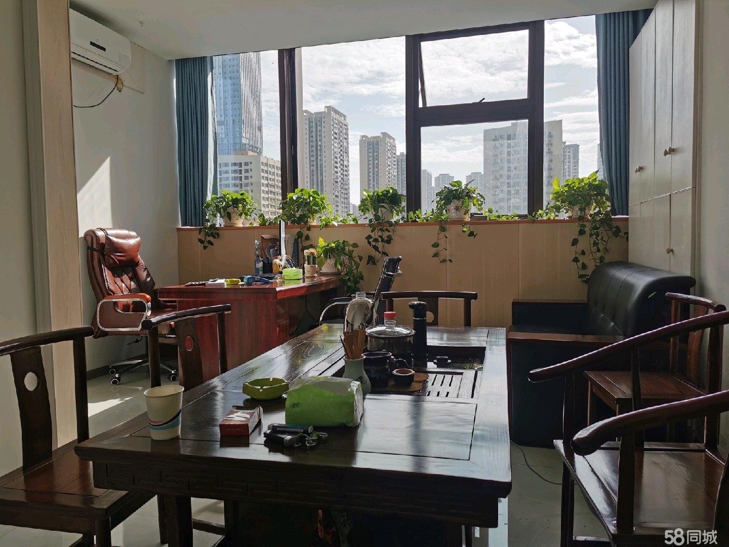 (转让)因本人外省有工地，将现有装修公司转让或许,招聘合伙管理