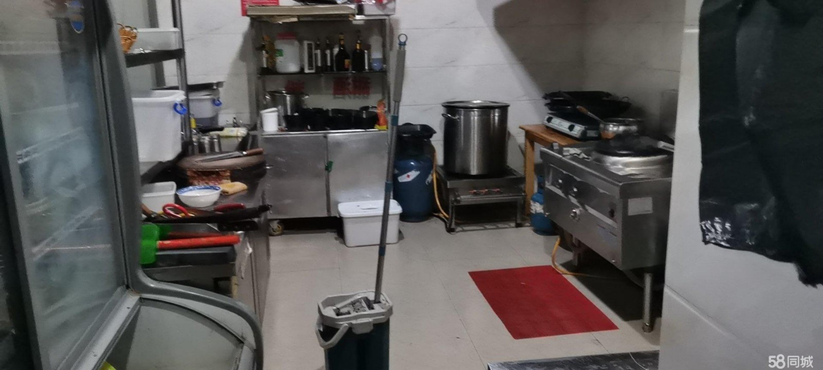(转让)时代天街门面，接手可经营