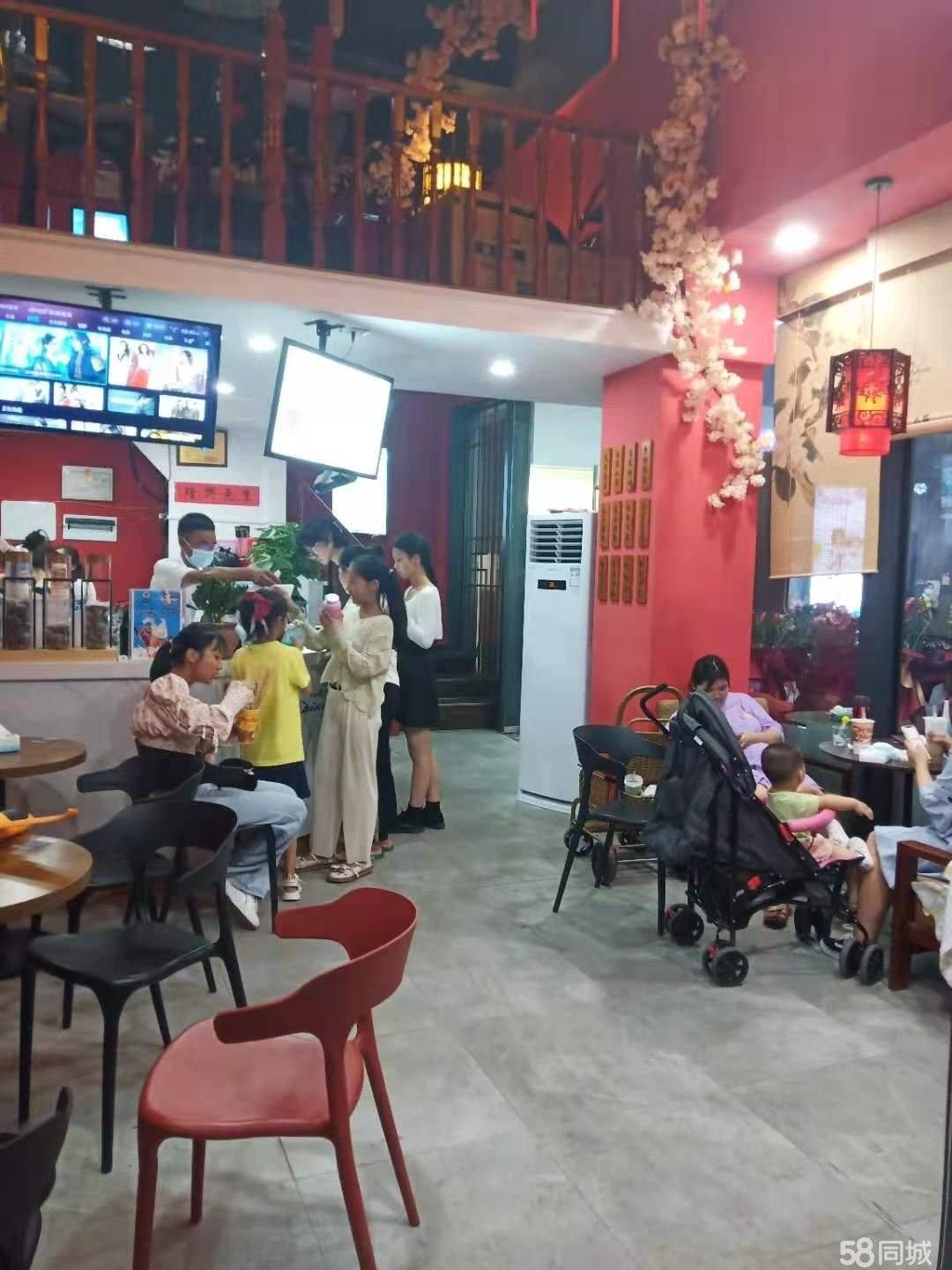 (转让)林达美食街双门头品牌奶茶店低价转让