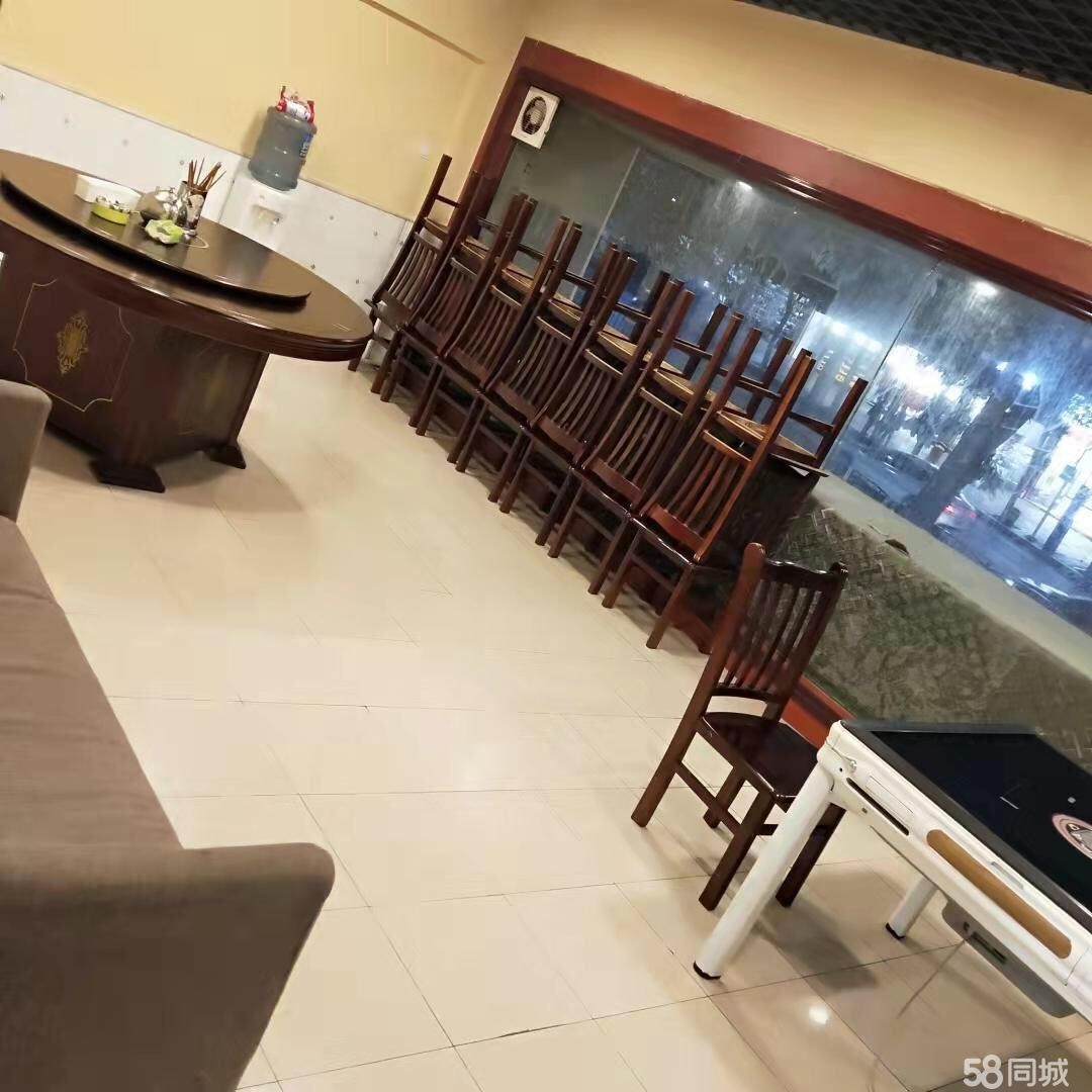 (转让)房源位于高尚苑站牌后临街门面人流密集交通方便