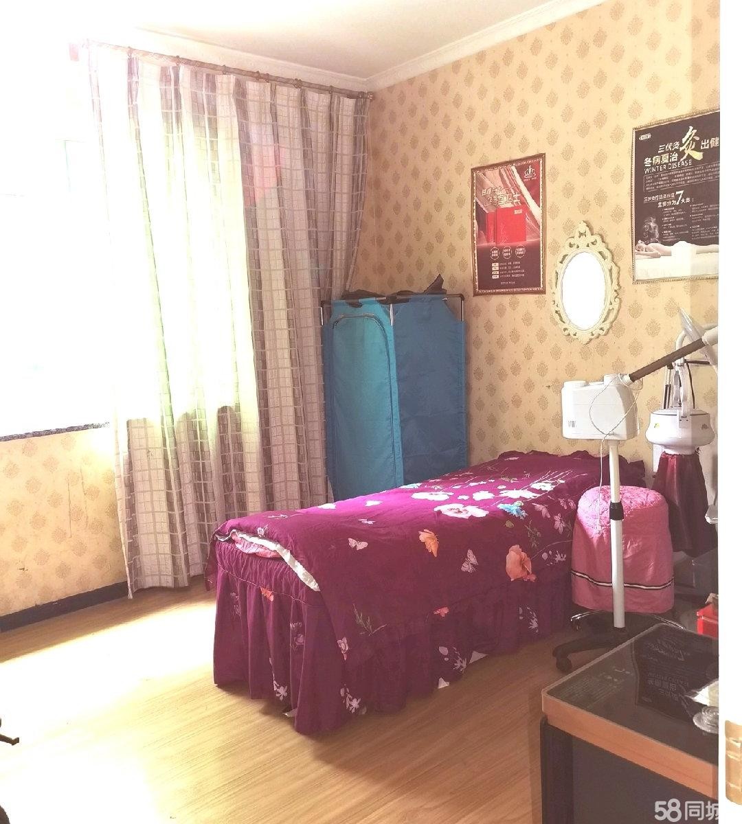 (转让城中心点，热闹繁华地段。好位置