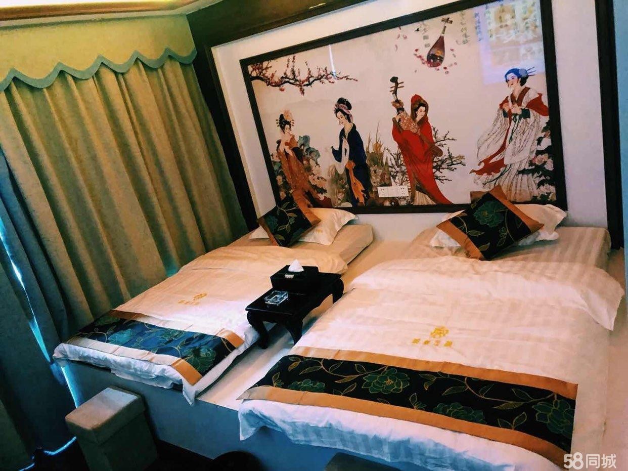 (转让)主马路临街门面进入接待大厅，楼上三层楼全是,共22个房间