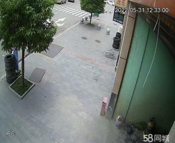 (转让)有机修工位,洗车美容，客户休息去