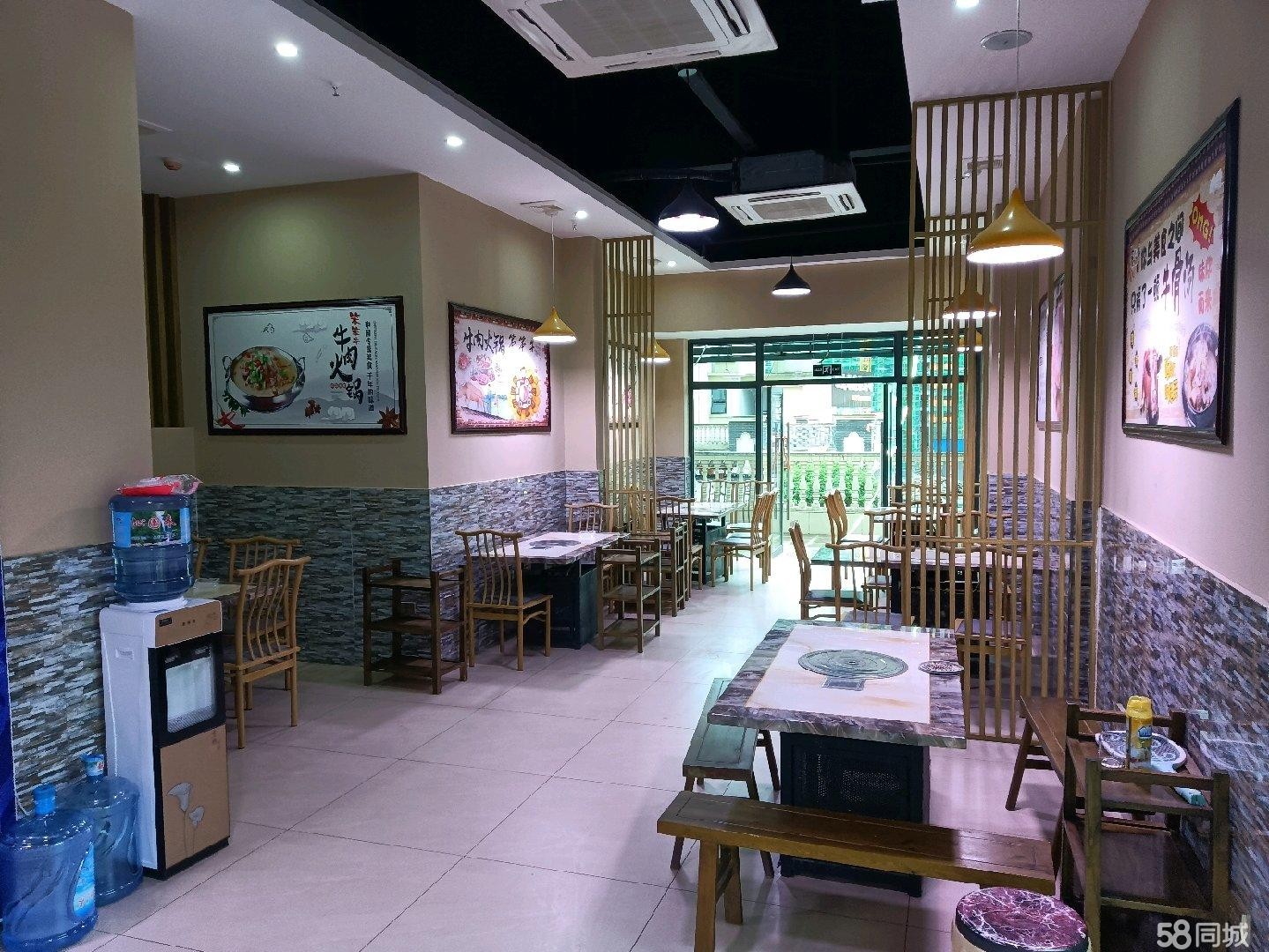 (转让)圣城公园美食街9号楼，二楼，总面积338cm,有四间包房