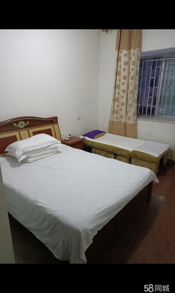 (转让)商住房，5个房间，证件齐全