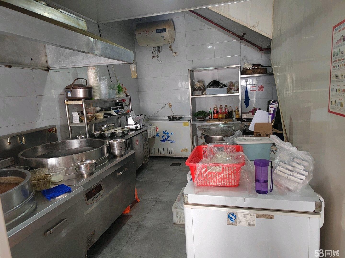 (转让)店内设施设备齐全，做早餐的不需要再添置任何东西