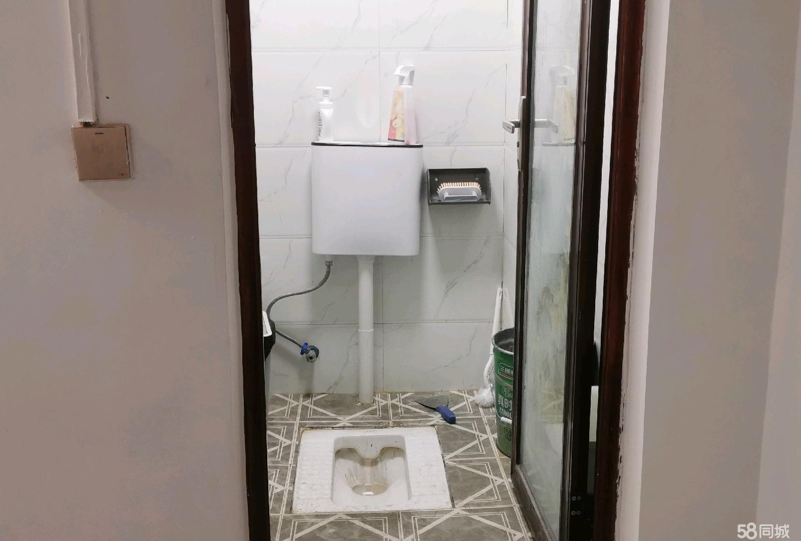 (转让)临街商铺，新浦中心位置. 附近高5档小区。