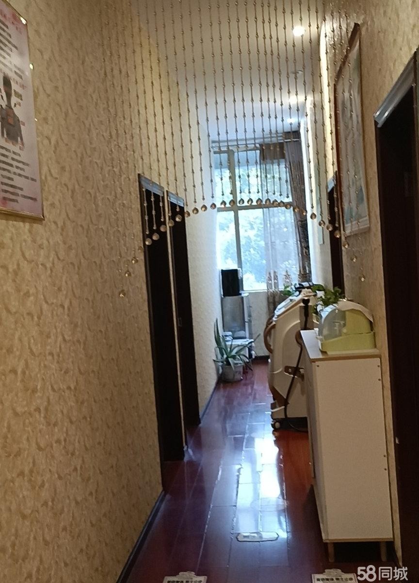 (转让)十年老店， 房租便宜, . 设备齐全，同行优先