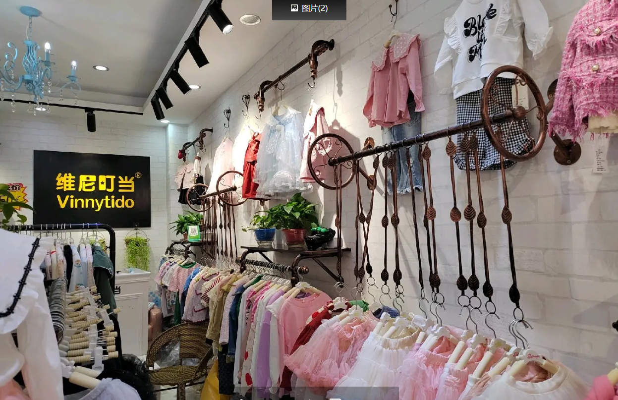 (转让)位置很好，有一定的客源
