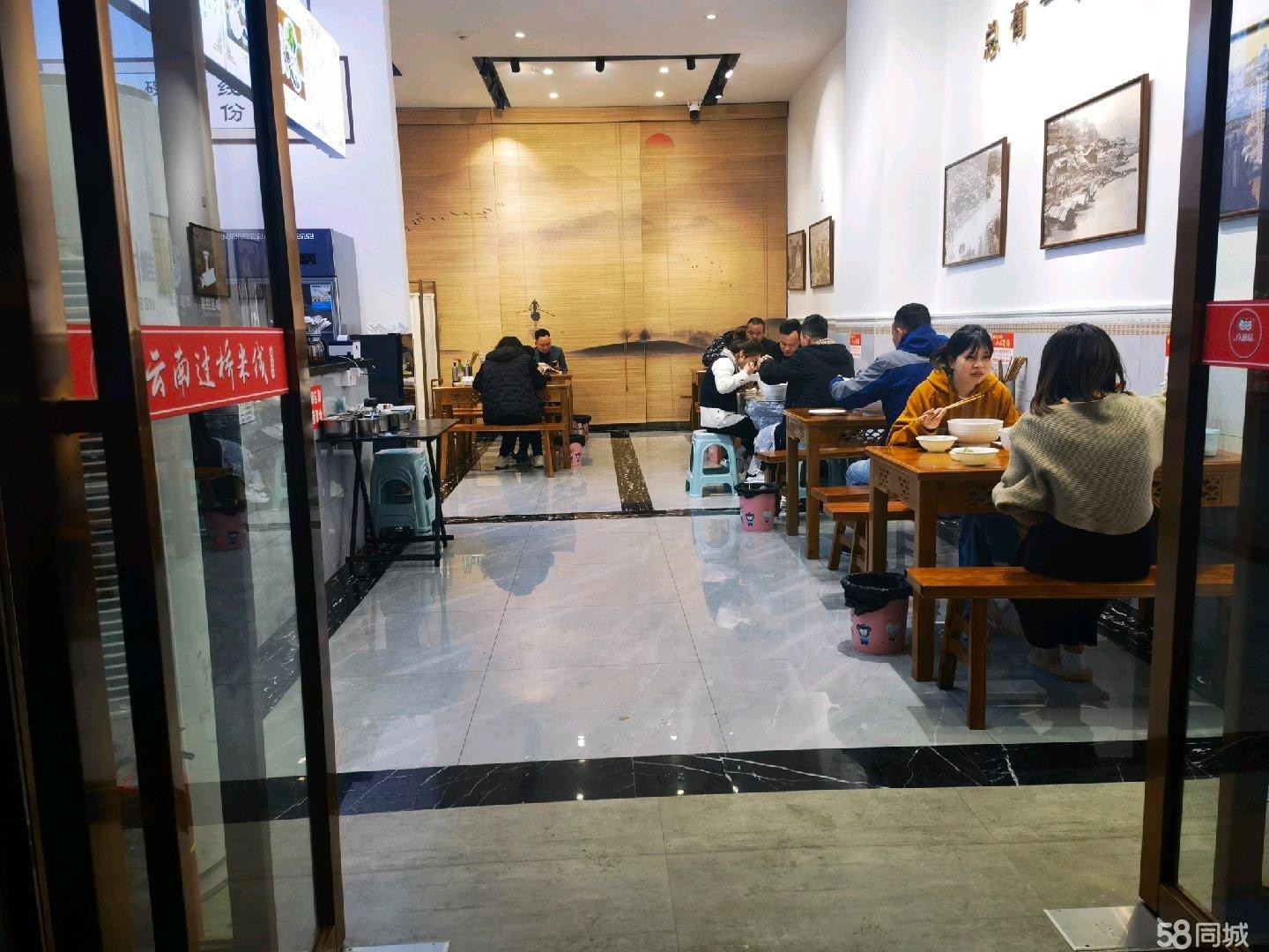 (转让)门面位于五转盘大都会商圈，繁华地段，仁怀高消费圈子