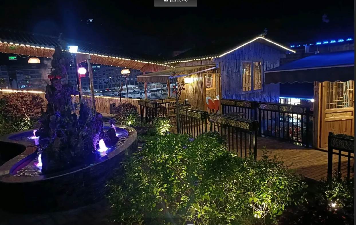 (转让)此为地段，在本市的标志性建筑楼顶，空气,风景好
