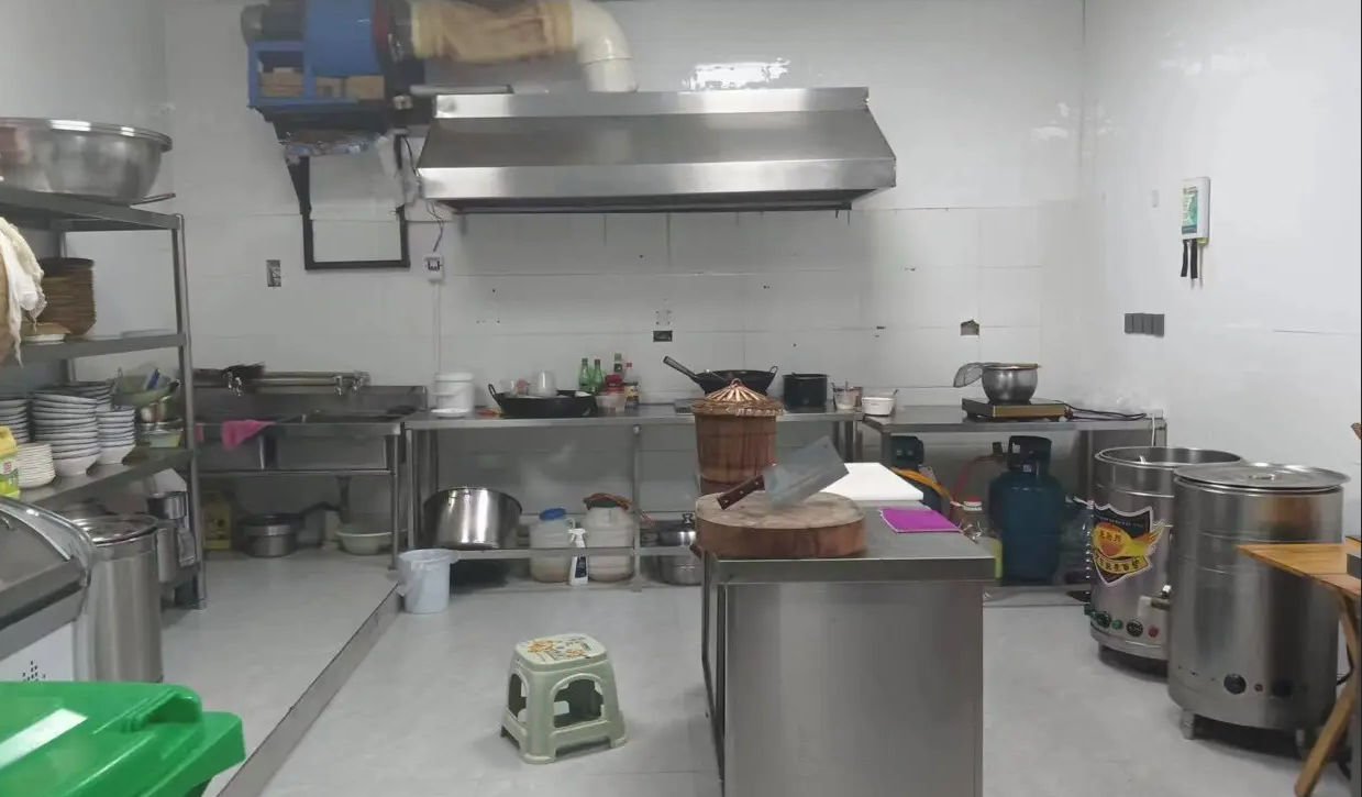 (转让)罗家坝罗聘荞饭旁旺铺转让