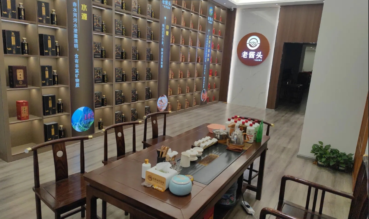 (转让) 6转盘碧桂园天玺商业街店铺转让，设施齐全即可办公，可面议。