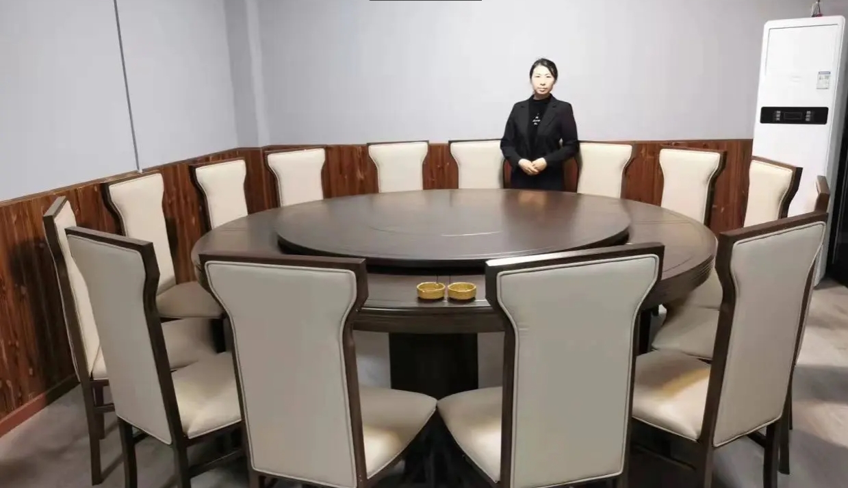 (转让)营业中餐厅现有已订单，股东不合想转让
