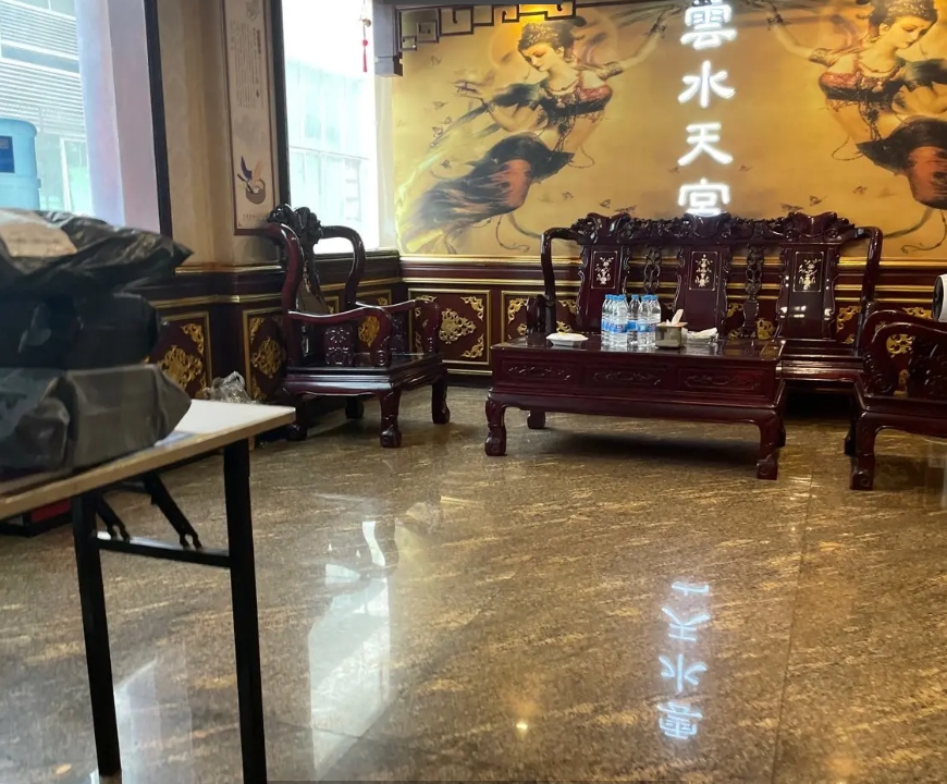 (转让)私人买断的商业楼无物管费产权清晰