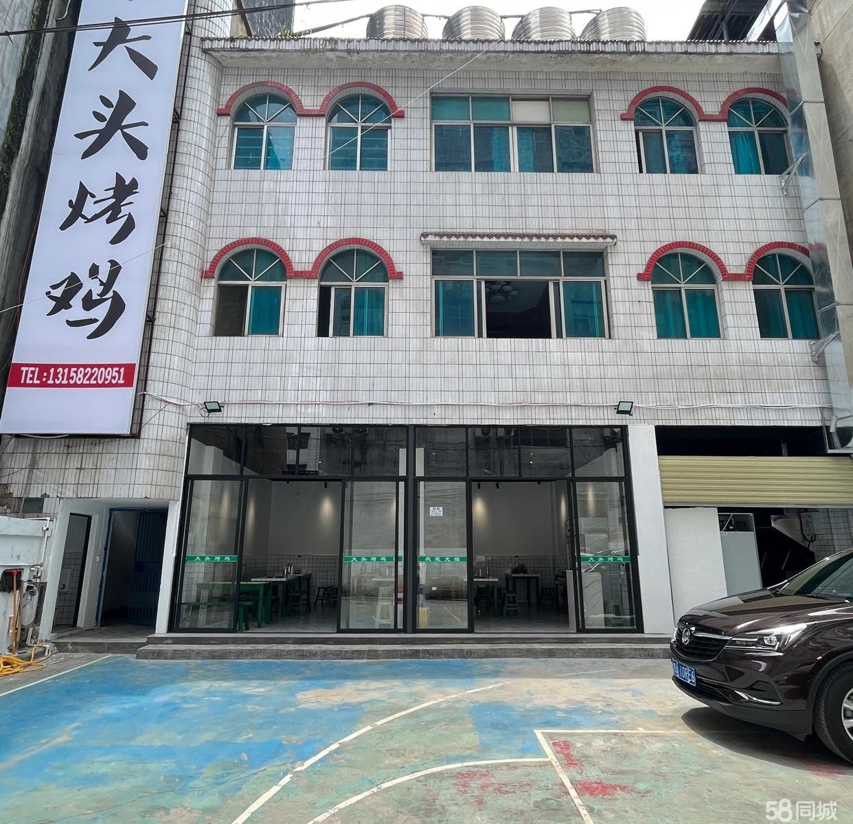 (转让)独栋3层楼利用空间很大，门口有半个篮球坝大很方便停车