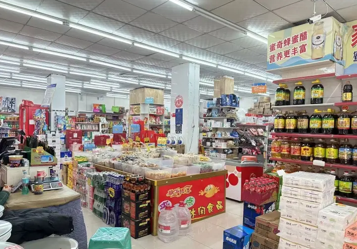 (转让）急转由于本人有其他生意无暇管理店铺特此转让