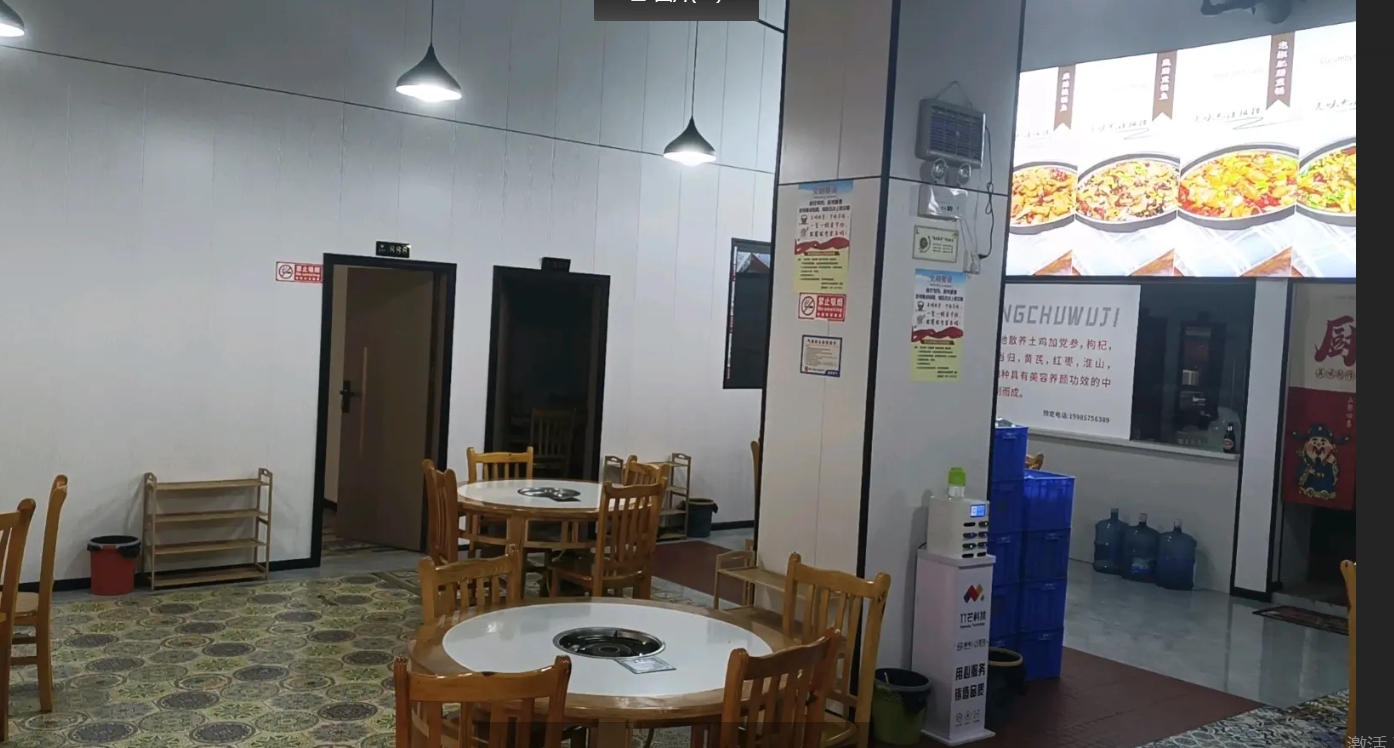 (转让)门面位置非常不错，是县城吃饭集中的地方。因合伙生意