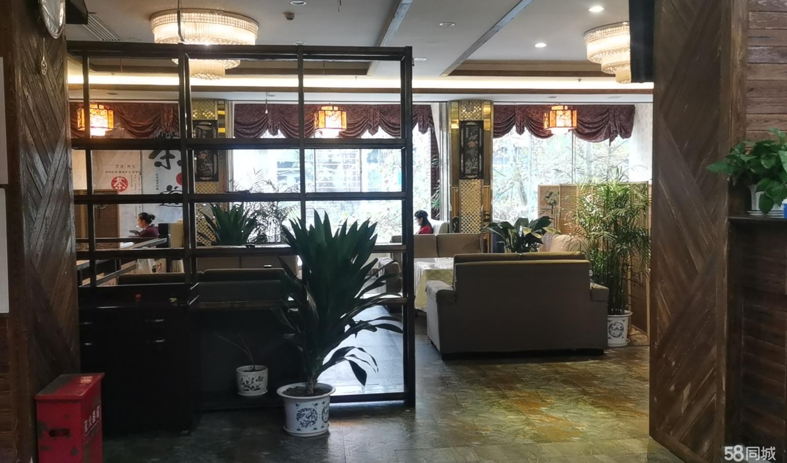 (转让)商业街道交通便利有专用停车场