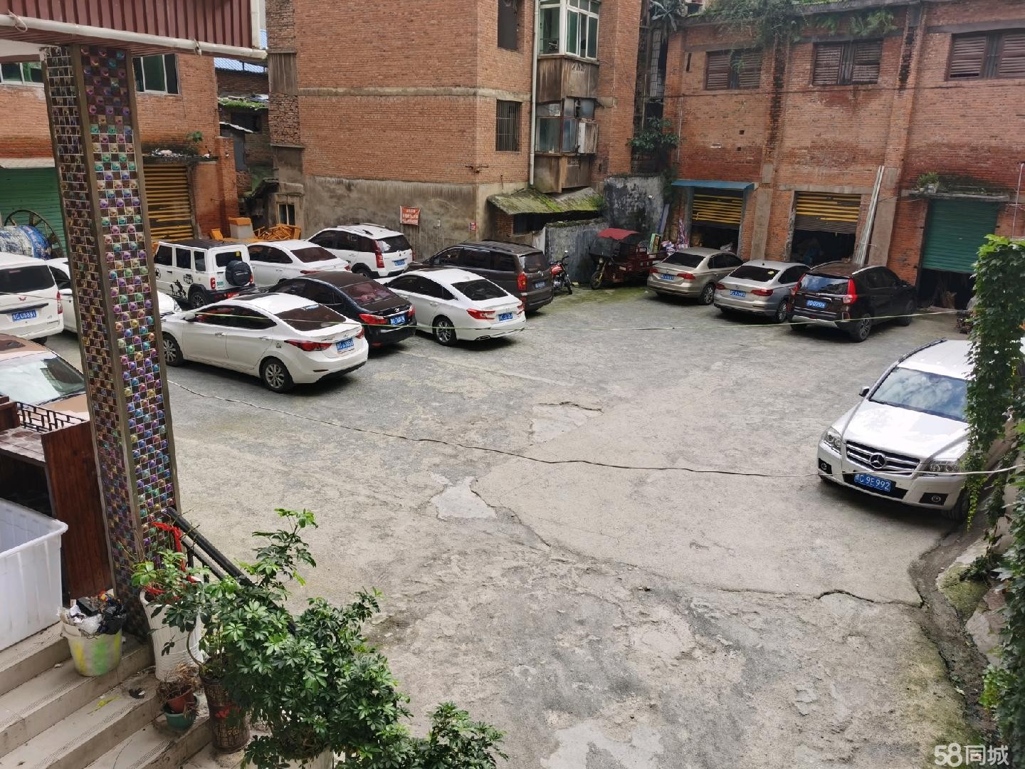 (转让)商业街道交通便利有专用停车场