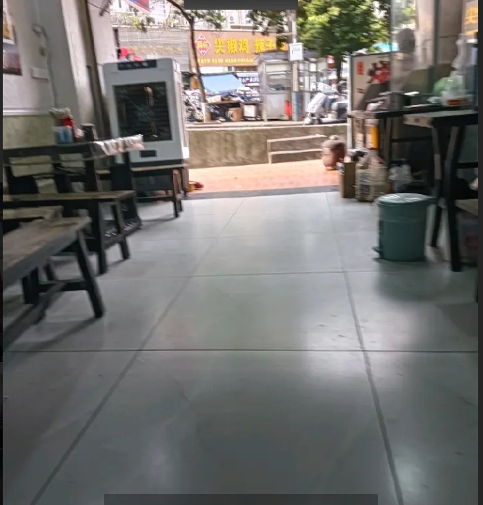 (转让)门面转让学校路段菜市场门口人流量多