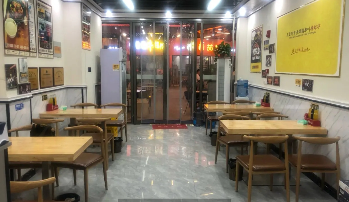 (转让)吾悦广场门面旺铺转让，天然气已开通