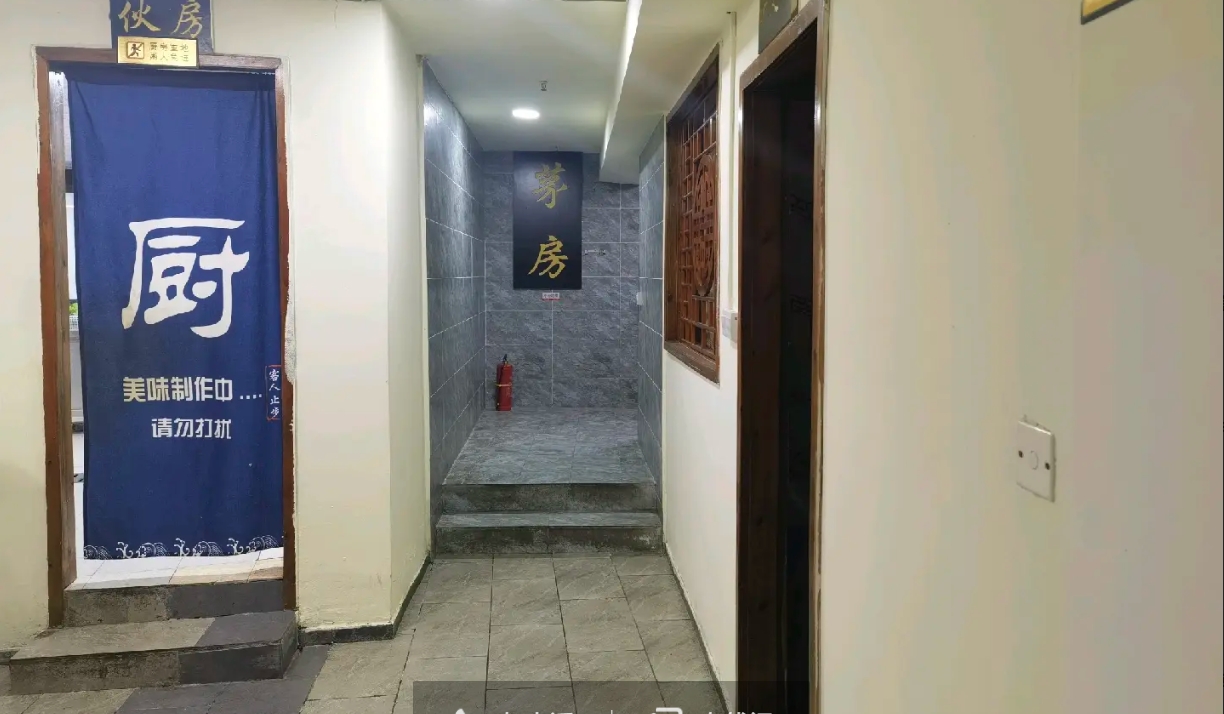 (转让)低价转让火锅店铺，价格面议。