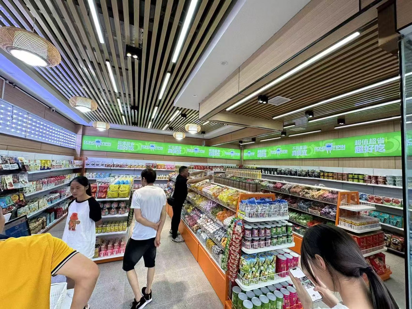 仁怀悦享里临街大门头门店转让