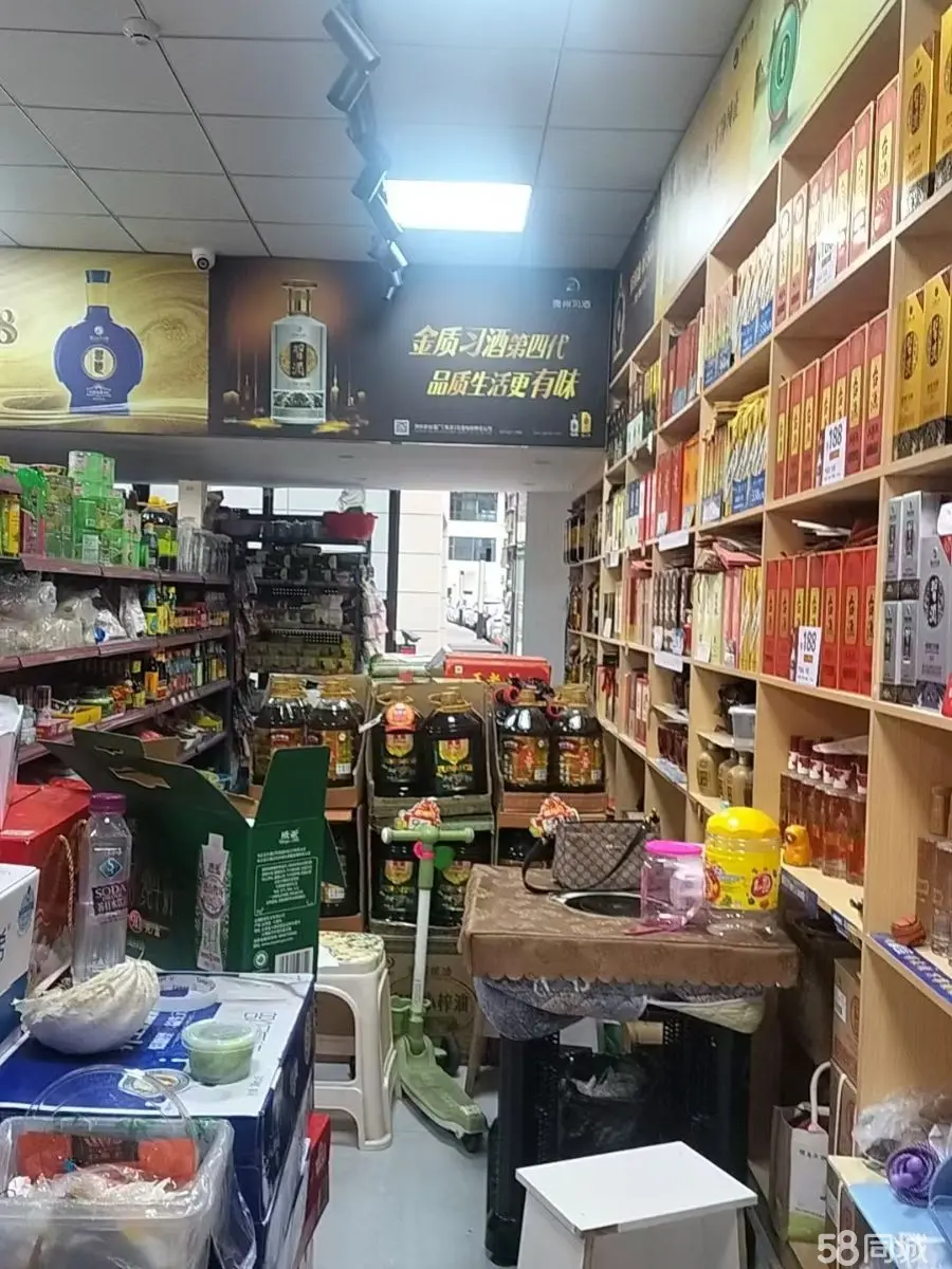 (转让)店铺位于遵义市北门理想城，繁华地段，面积56平，纯一层