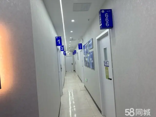 (转让)自助麻将室，有八间房，全套直接可经营