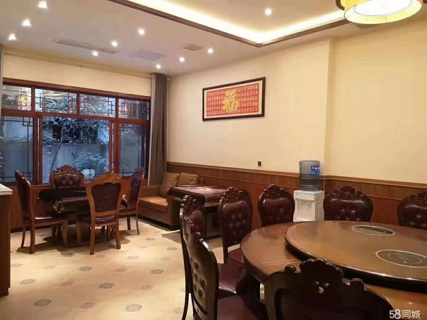 (转让)本店位于白沙路飞天步行街内，交通便利，客源稳定。