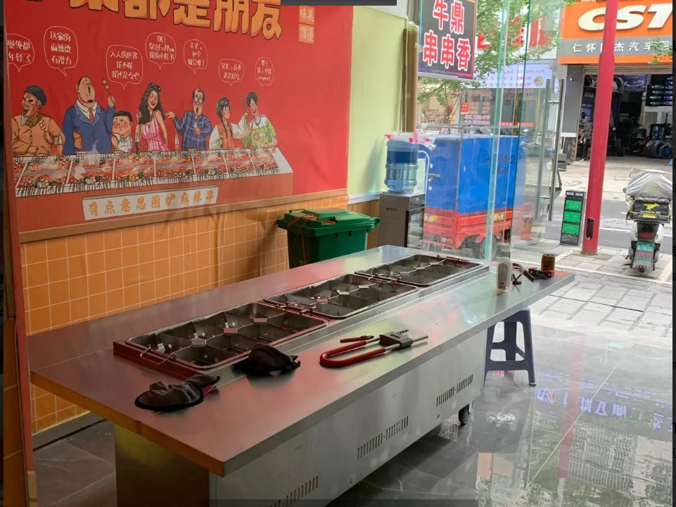 (转让)有阁楼2间包房，有空调