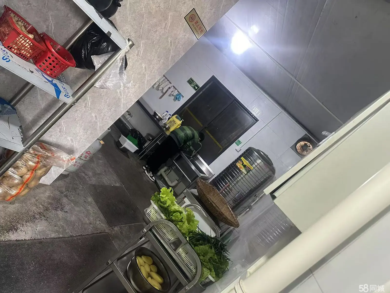 （转让）自家房子，自带停车场